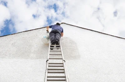 Peinture extérieure à Oudan — façades et ravalement